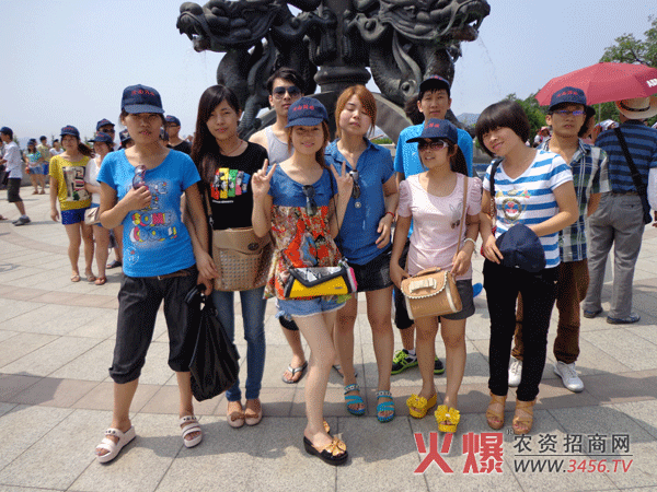 火爆網(wǎng)絡(luò)威海之旅-實(shí)現(xiàn)了我的旅游夢(mèng)想