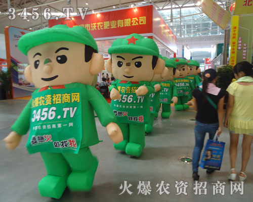 每一次的展會(huì)宣傳都凝聚著火爆戰(zhàn)士的心血