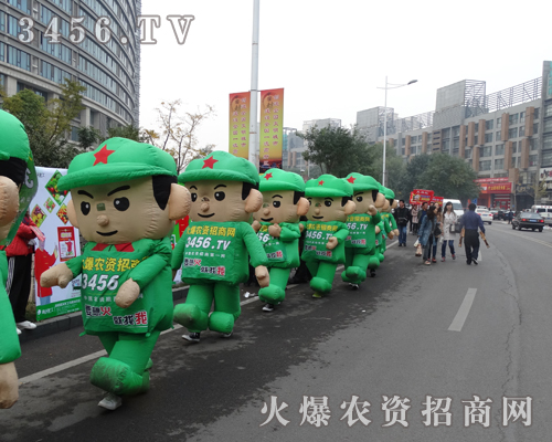 火爆人堅持不懈的做好展會推廣